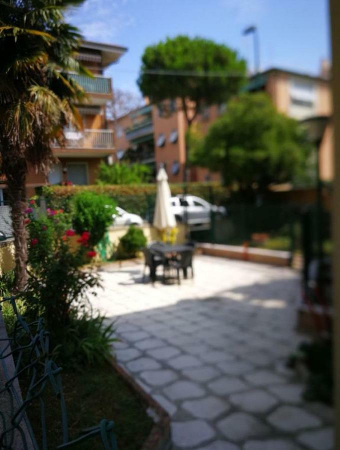 Lido Di Venezia Mare E Cinema Apartment Luaran gambar