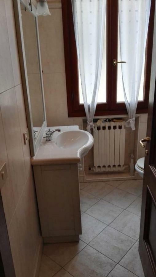 Lido Di Venezia Mare E Cinema Apartment Luaran gambar